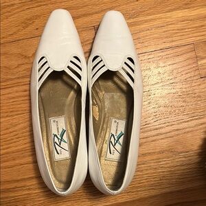 Ros Hommerson White Flats with Elegant Slip-On Design